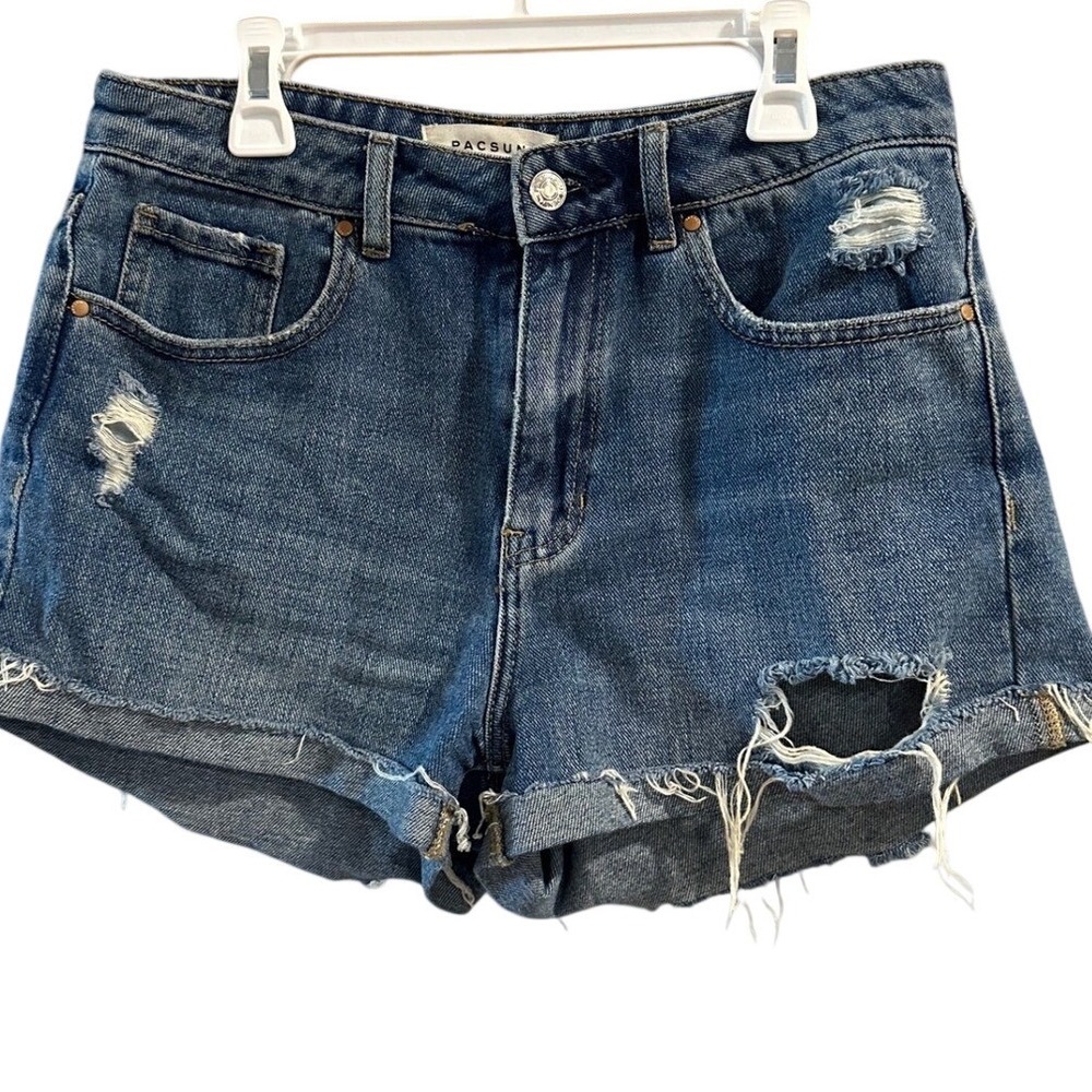 PacSun Los Angeles Mom Shorts Medium Wash Distressed Denim High Rise Size 26